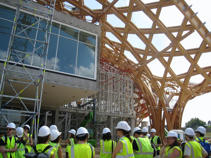 IMG_4972.JPG - Visite du chantier avec les stagiaires 2009 d'Acanthes -  Centre Pompidou Metz
